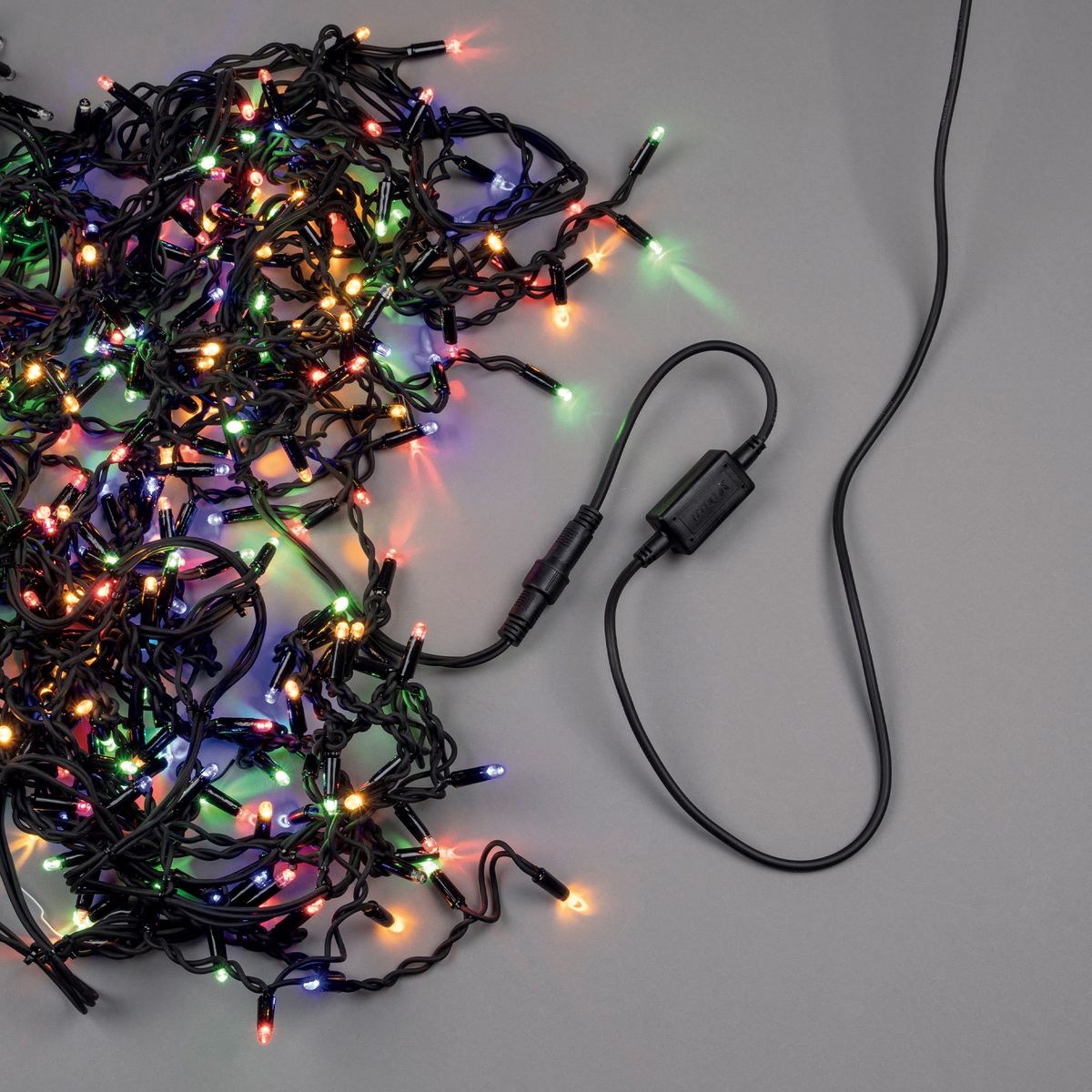 фото провод питания для гирлянд uniel ucx-f90 p/1.5m/bk ul-00013215 | 220svet.ru