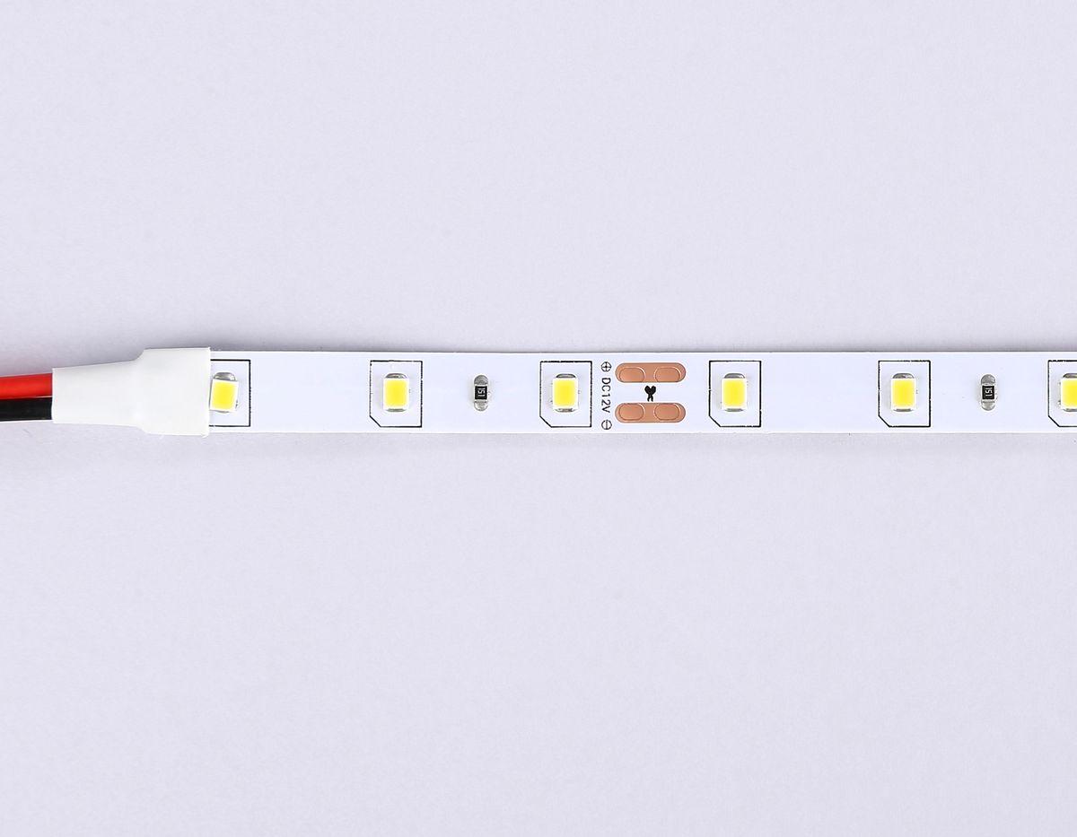 фото светодиодная лента теплый белый ambrella light 4,8w/m 60led/m 2835smd 3000к 5m gs1001 | 220svet.ru