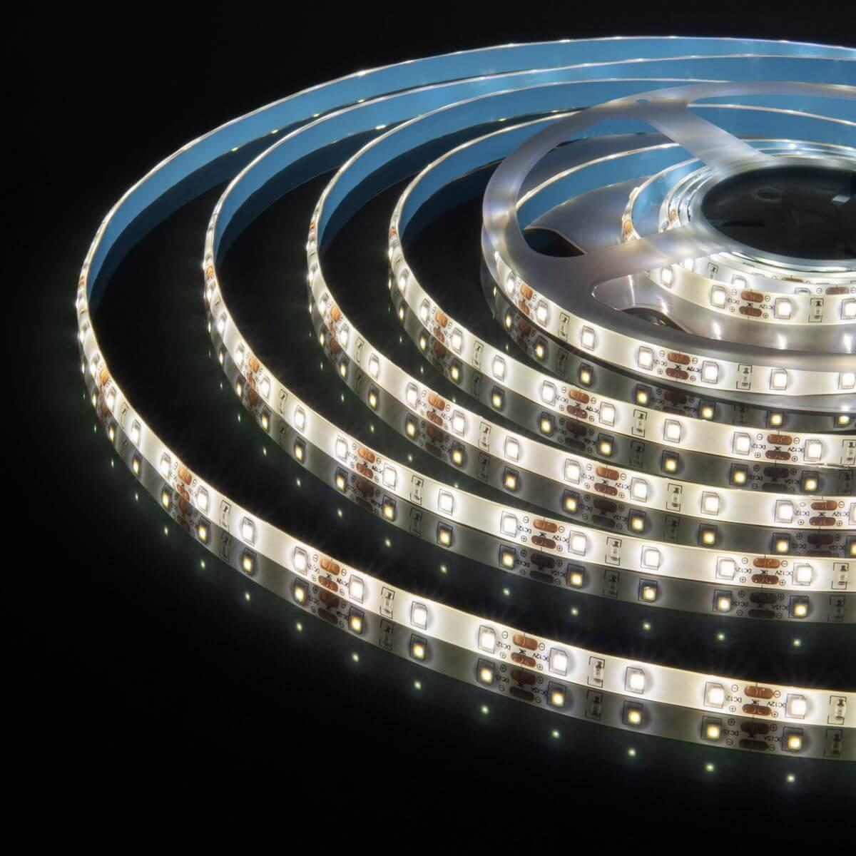 фото светодиодная влагозащищенная лента elektrostandard 4,8w/m 60led/m 2835smd дневной белый 5m a052957 | 220svet.ru